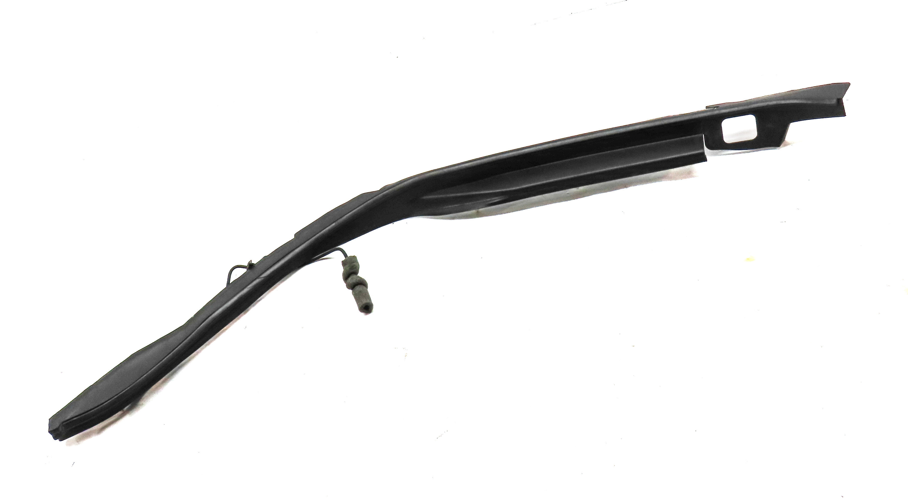 2015 LAND RANGE ROVER SPORT (L494) REAR RIGHT TRUNK HATCH TRIM w/PINCH SENSOR — exact item pictured
